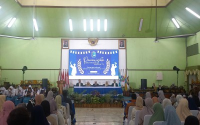 Tangan Kami Melepas, Doa Kami Mengiring: SMAN 2 Malang Antar Sayap Muda Terbang Menggapai Mimpi