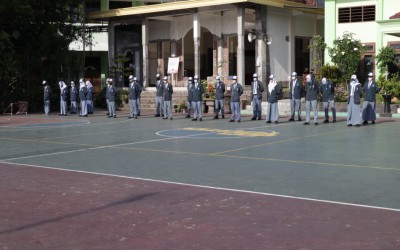 Upacara Memperingati Hari Pahlawan dan Serah Terima Jabatan Pengurus OSIS/PK Periode 2019-2020 ke 2020-2021